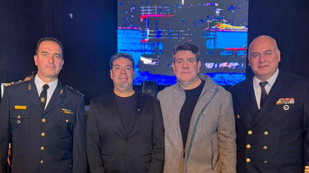 La Prefectura Naval Argentina conmemoró su 216.° aniversario con la participación de la Asociación de Prácticos y Pilotos de la República Argentina